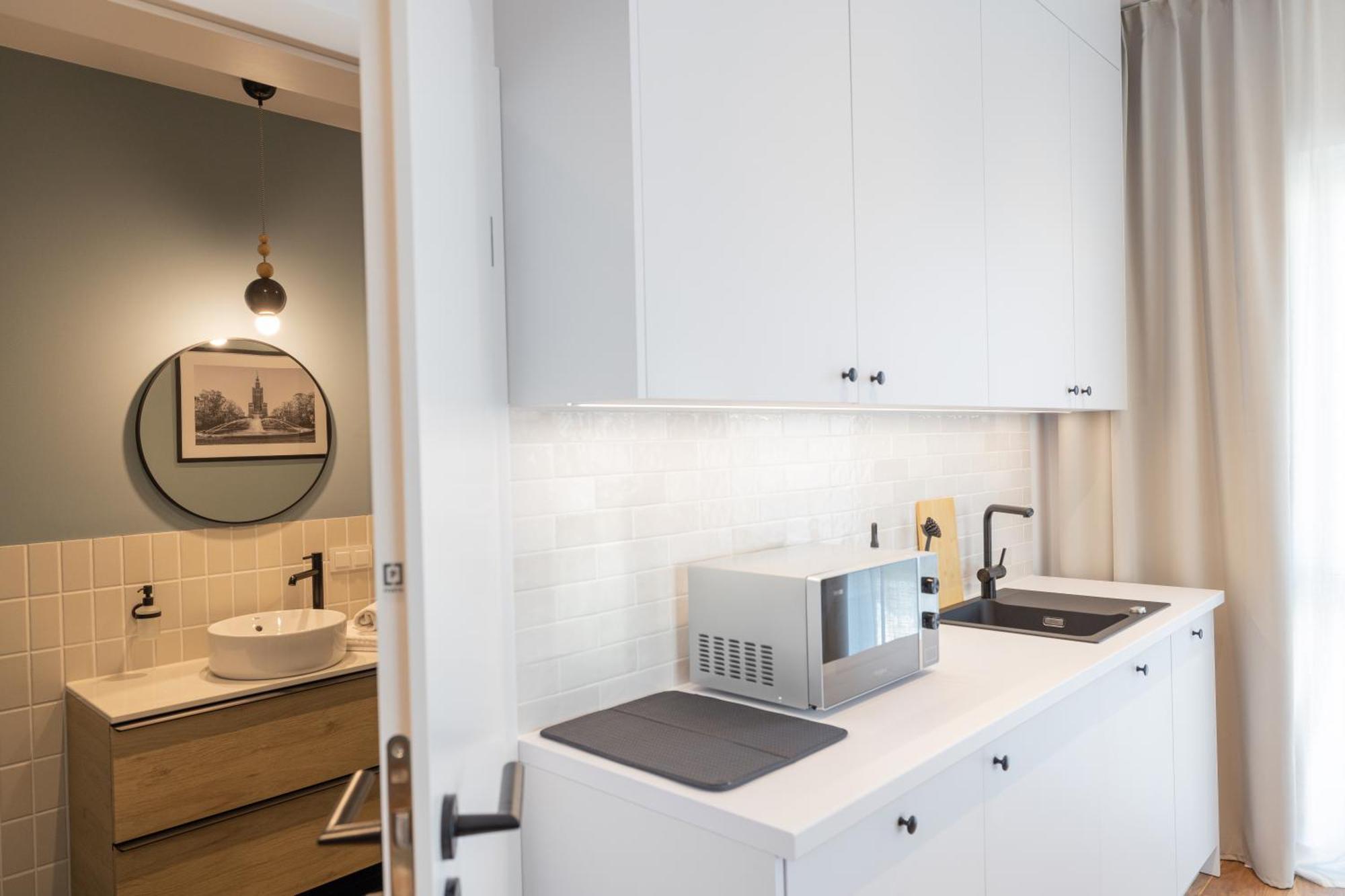 B85 Suites Варшава Екстер'єр фото